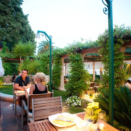 Park Hvar 4* 흐바르