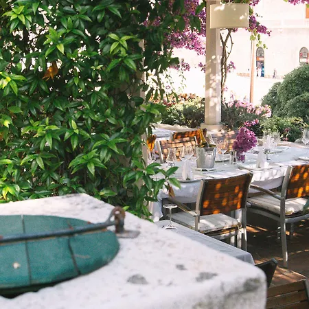 호텔 Park Hvar 흐바르