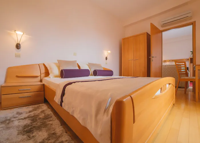 Park Hvar Hotel 4*